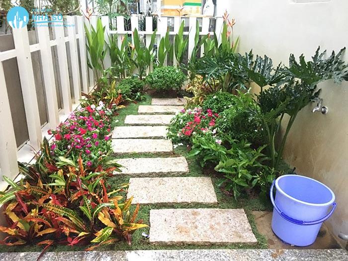 Mẫu thiết kế sân vườn mini nhà phố